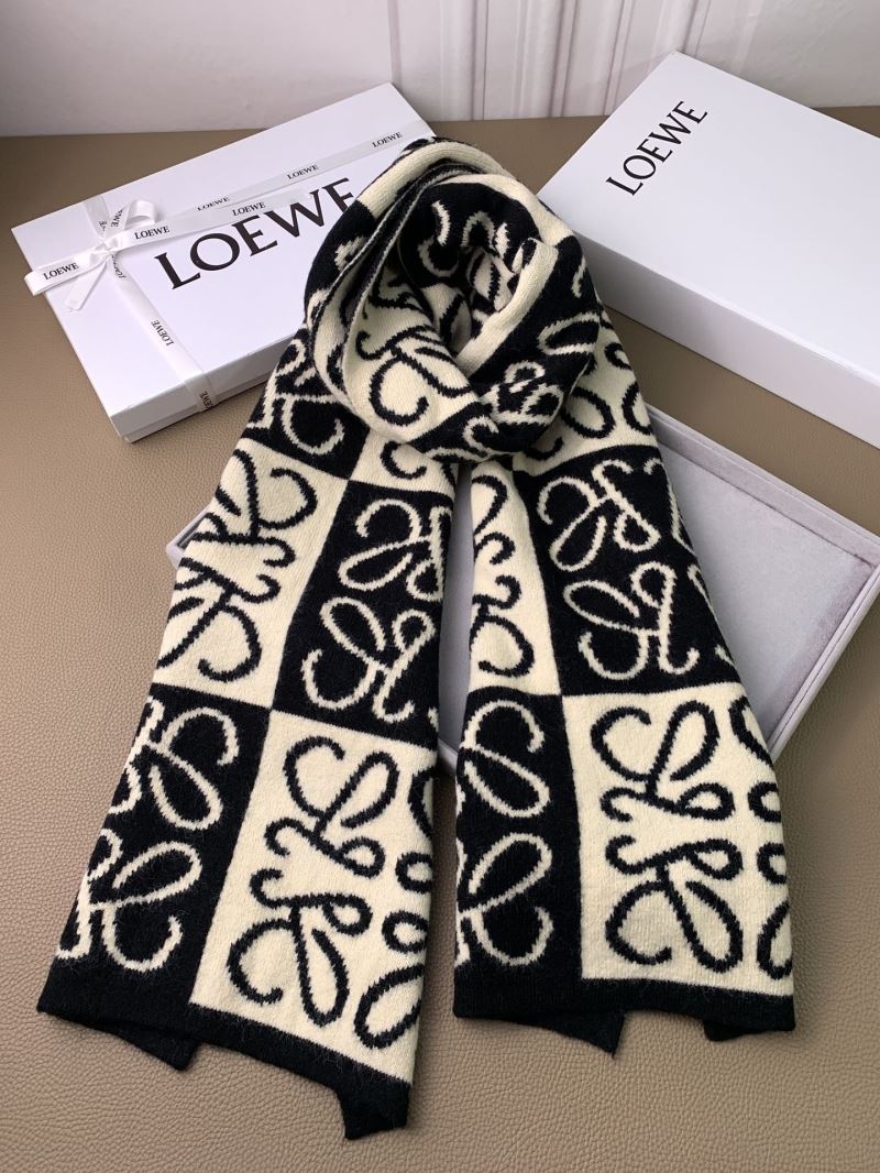 Loewe Scarf